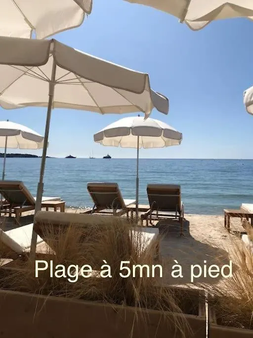 Villa Butterfly - Family Apartment With Garden Near Beach Juan-les-Pins